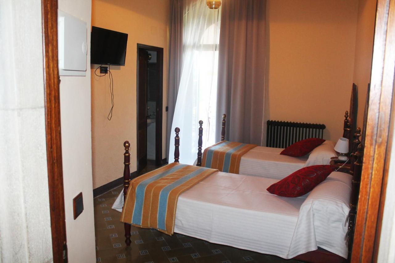 Hostal Rural Mas Blanc San Martín de Centellas Εξωτερικό φωτογραφία